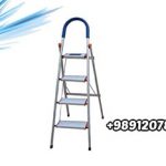 Folding aluminium ladder
